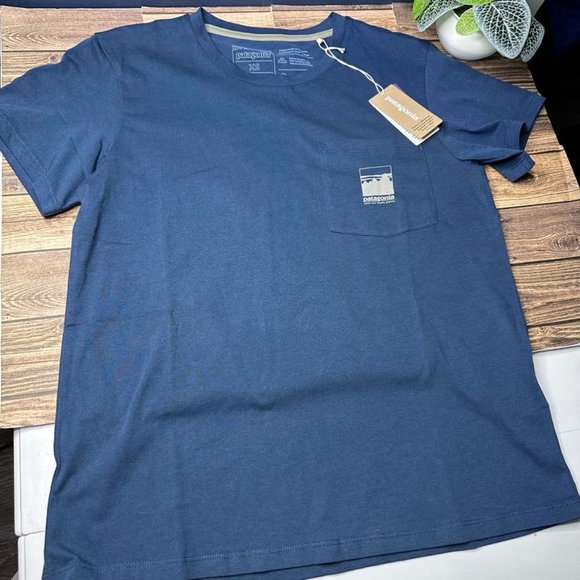 Patagonia Women's Alpine Icon Regenerative Organic Cotton Pocket Tee NWT Size XS - Picture 5 of 13